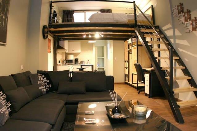 Pavlou Mela Apartment เอเธนส์ ภายนอก รูปภาพ